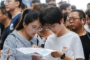 根本拦不住！锡安首节连续杀内线上篮 6投全中轰下12分